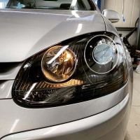 Μπροστινά Φανάρια Set Για Vw Golf V (5) 03-08 Bi-Xenon Projectors GTI / R32 Look Μαύρα H7/H7 Με Μοτέρ & E-Mark Carner