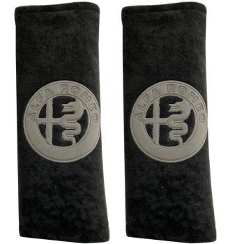 ALFA ROMEO ΜΑΞΙΛΑΡΑΚΙΑ ΓΙΑ ΖΩΝΗ ΑΣΦΑΛΕΙΑΣ 21 X 7,5 cm ΣΕ ΜΑΥΡΟ ΧΡΩΜΑ ΜΕ ΓΚΡΙ LOGO - 2 ΤΕΜ.