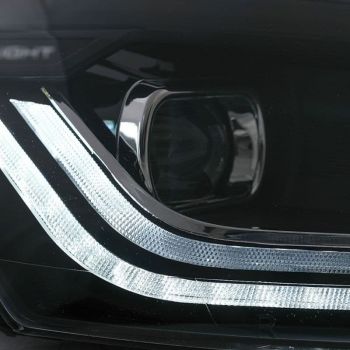 Μπροστινά Φανάρια Set Για Vw Polo 6R/6C 09-17 DRL New Design & Dynamic Φλας H7 Με Μοτέρ Carner